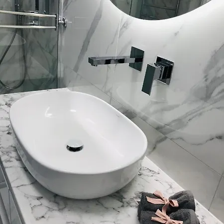 Unique Baltic - Z Garazem * קולובז'ג