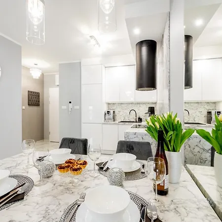 Unique Baltic - Z Garazem * קולובז'ג