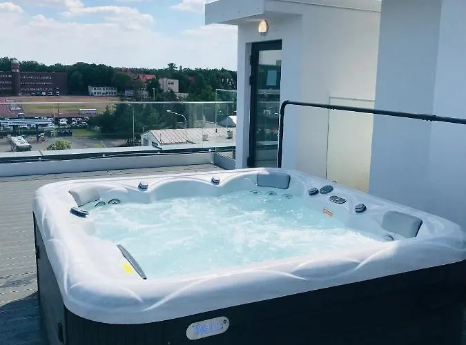 Unique Baltic - Z Garazem Апартаменты Колобжег